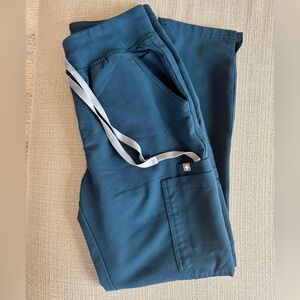 Figs Yola high waisted scrub pants